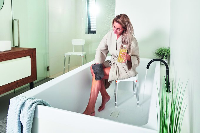 Tabouret de douche Capri compact