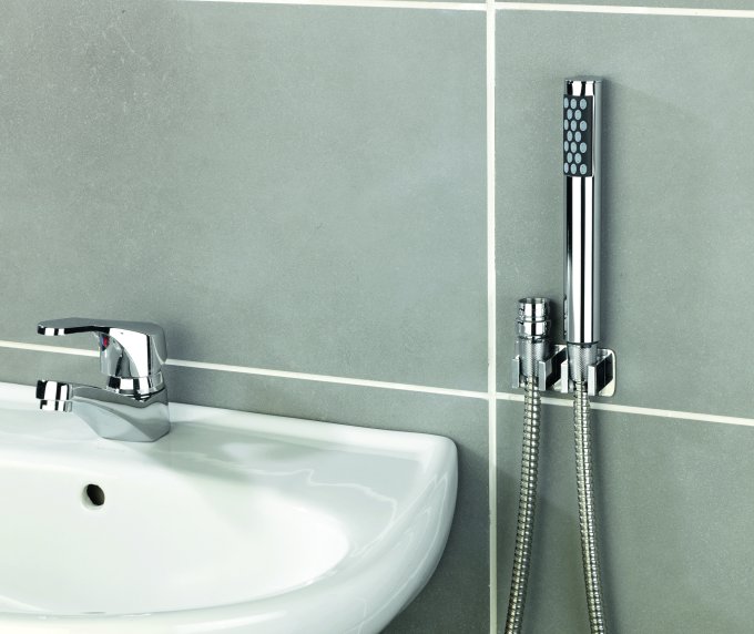 Douchette pour lavabo attache rapide